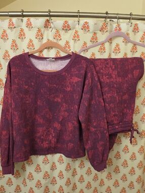 LuLaRoe Lulu  Plum & Heathered Pink Pullover
